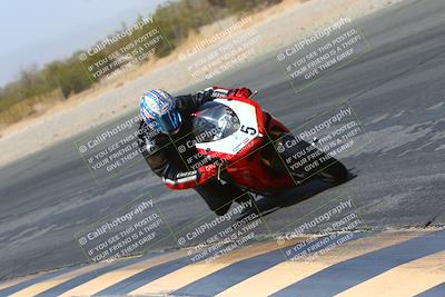 media/Mar-28-2022-Superbike Trackdays (Mon) [[b8603d0f67]]/Open Track Time/Turn 3 Inside/